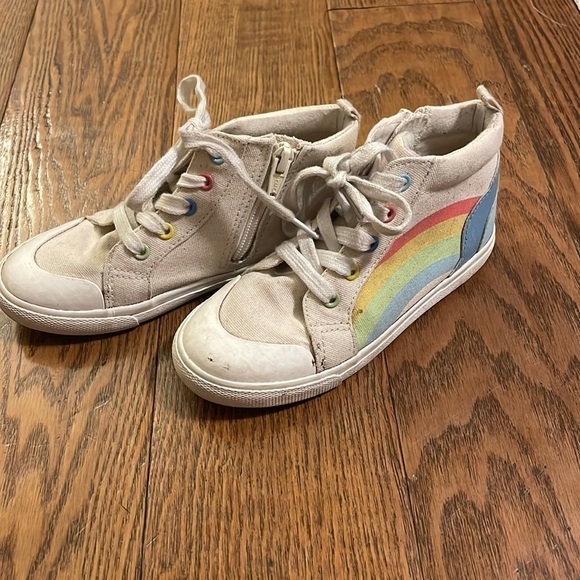 EUC Girls High Top Sneakers - Picture 1 of 9